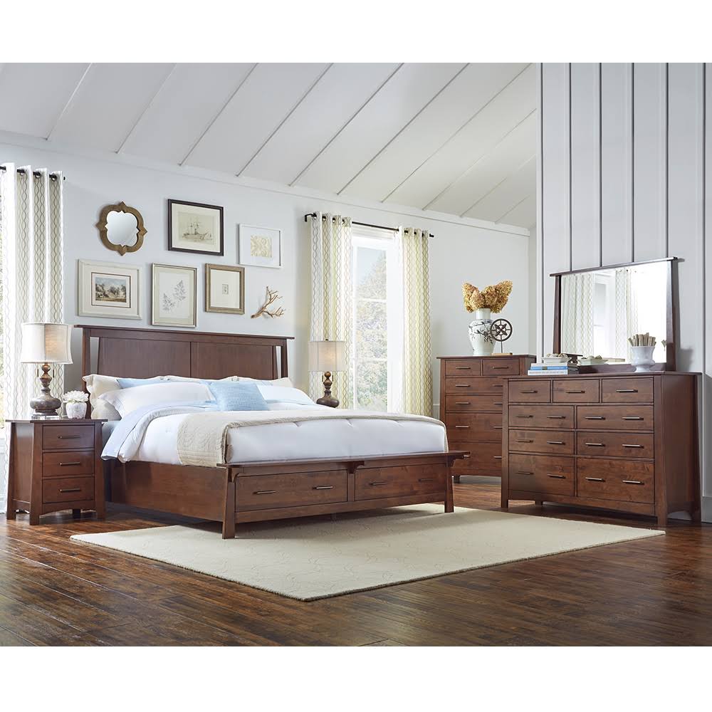 3 Drawer Nightstand G47222