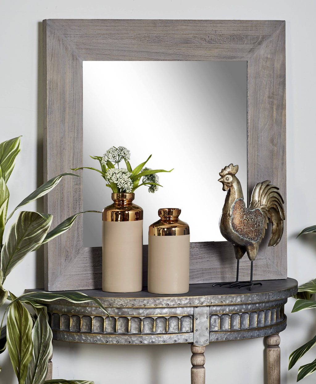 Half-Round Side Table Z73482