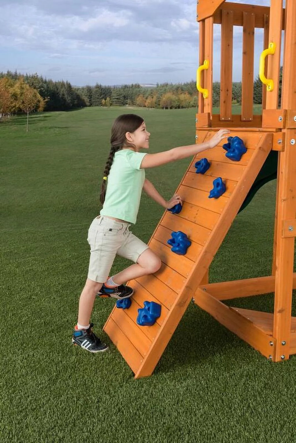 Wooden Playset with Roof, Swing, Sandbox, Climbing Wall, Ladder, Slide & Belt Swings Q7555